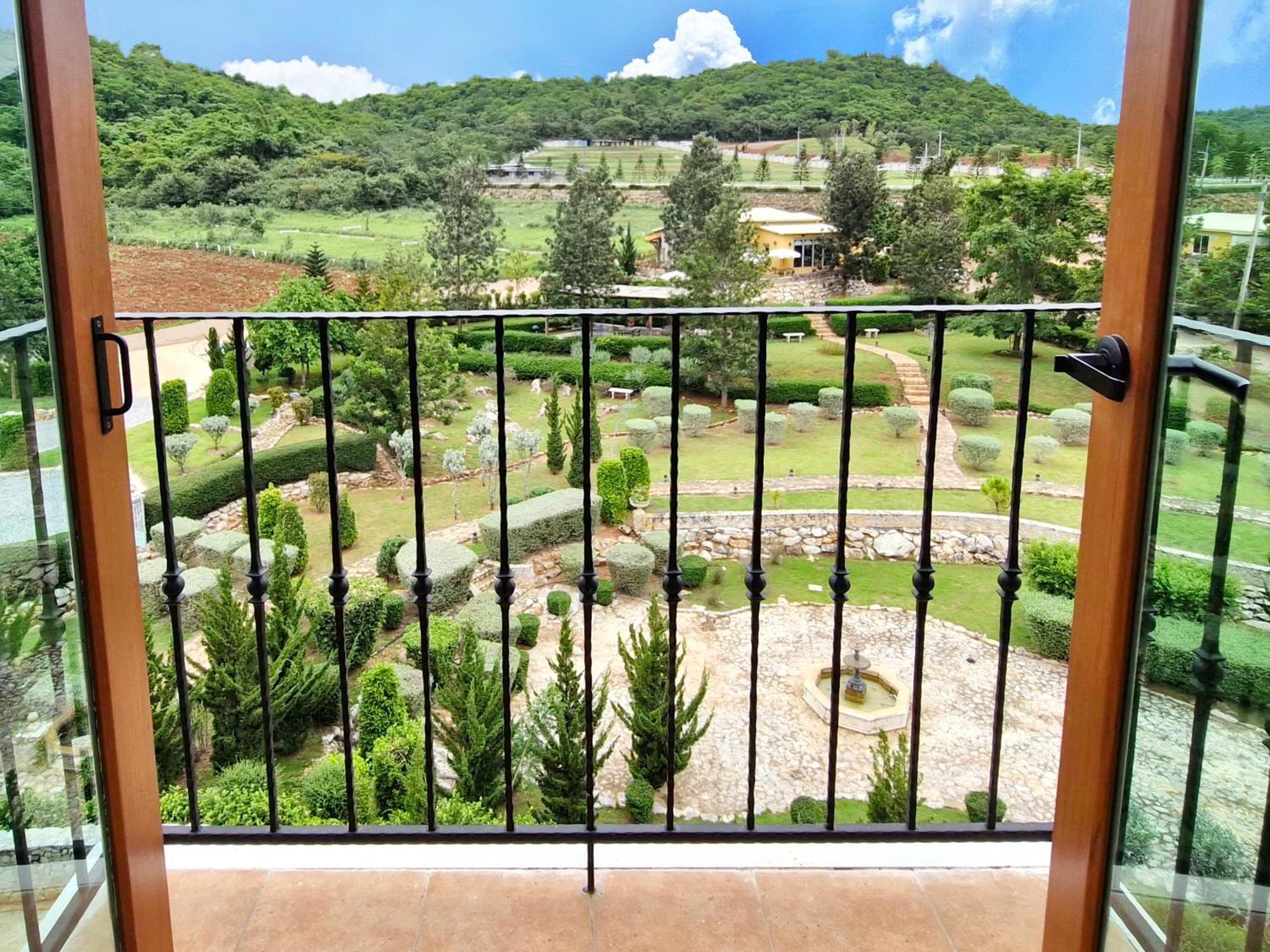 Biciclette Hotel Khaoyai Ban Bung Toei Ngoại thất bức ảnh